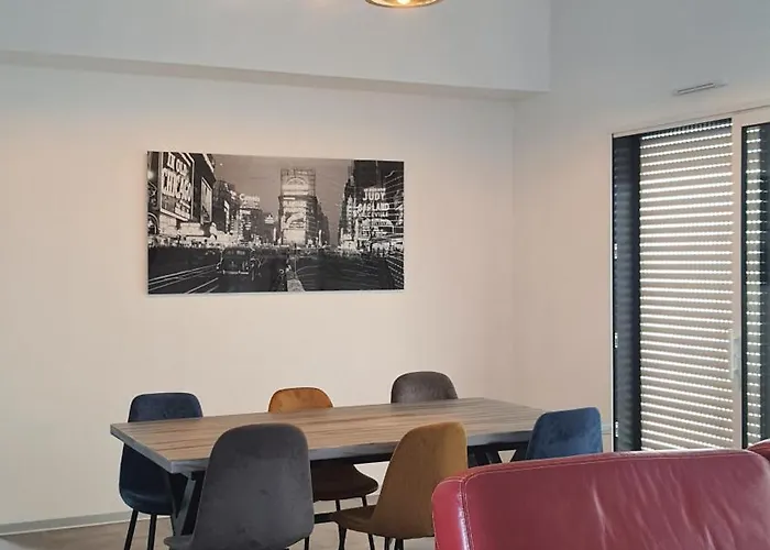 Meublee Lit 2 Personnes Πανσιόν Le Poiré-sur-Vie