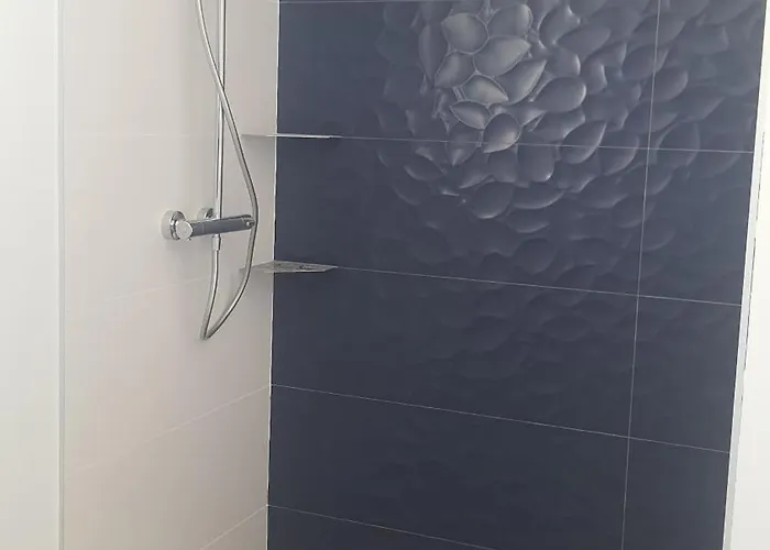 Meublee Lit 2 Personnes *